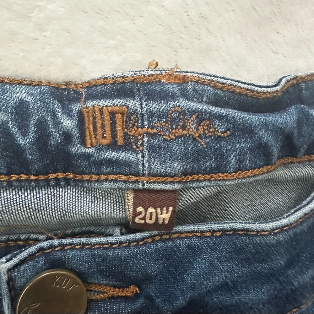 Kut from the Kloth Boyfriend Jeans Size 20W Medium Wash Faded - Picture 3 of 16